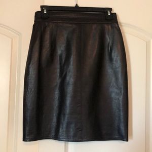 Vintage leather pencil skirt in perfect condition!